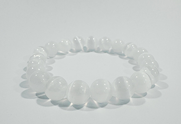 Handgemachtes Armband aus echtem Selenit